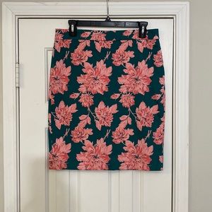 J.CREW MERCANTILE Floral pencil skirt